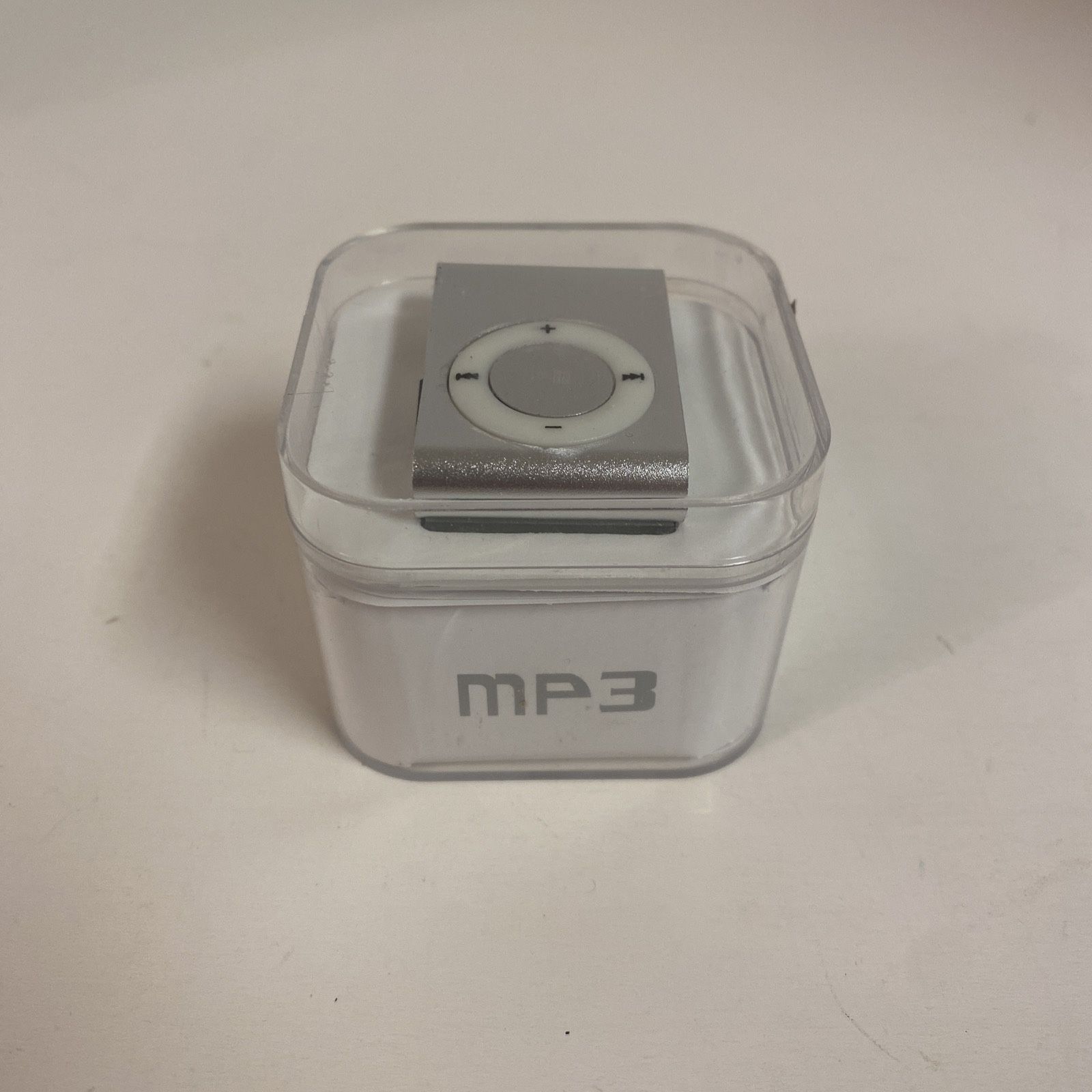 MP3 Multimedia Player w/ USB Flash Disk