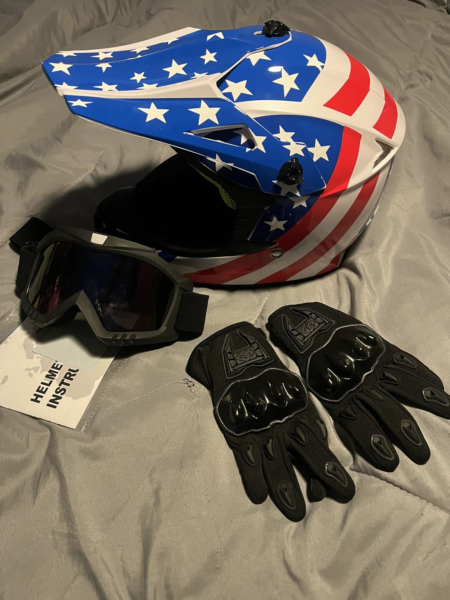 Brand New Helmet Gloves An goggles
