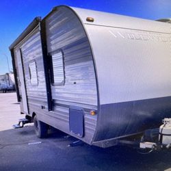 2019 WILDWOOD SELECT 177FQ
