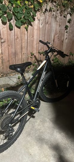 Black bike ozark trail