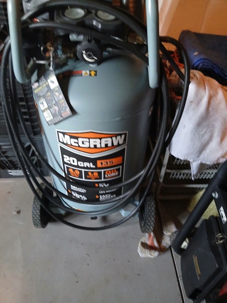 McGraw 20gallon Compressor