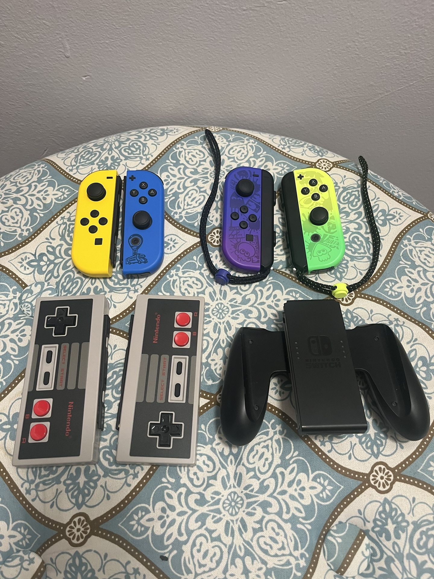 Nintendo Switch Joycons *Authentic, Mint Condition, OEM, Brand New* for Sale in Los Angeles, CA