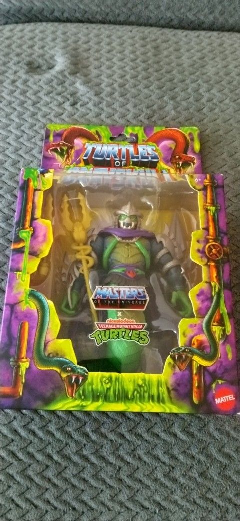 Turtle's Of Gray skull ( Super Shredder )