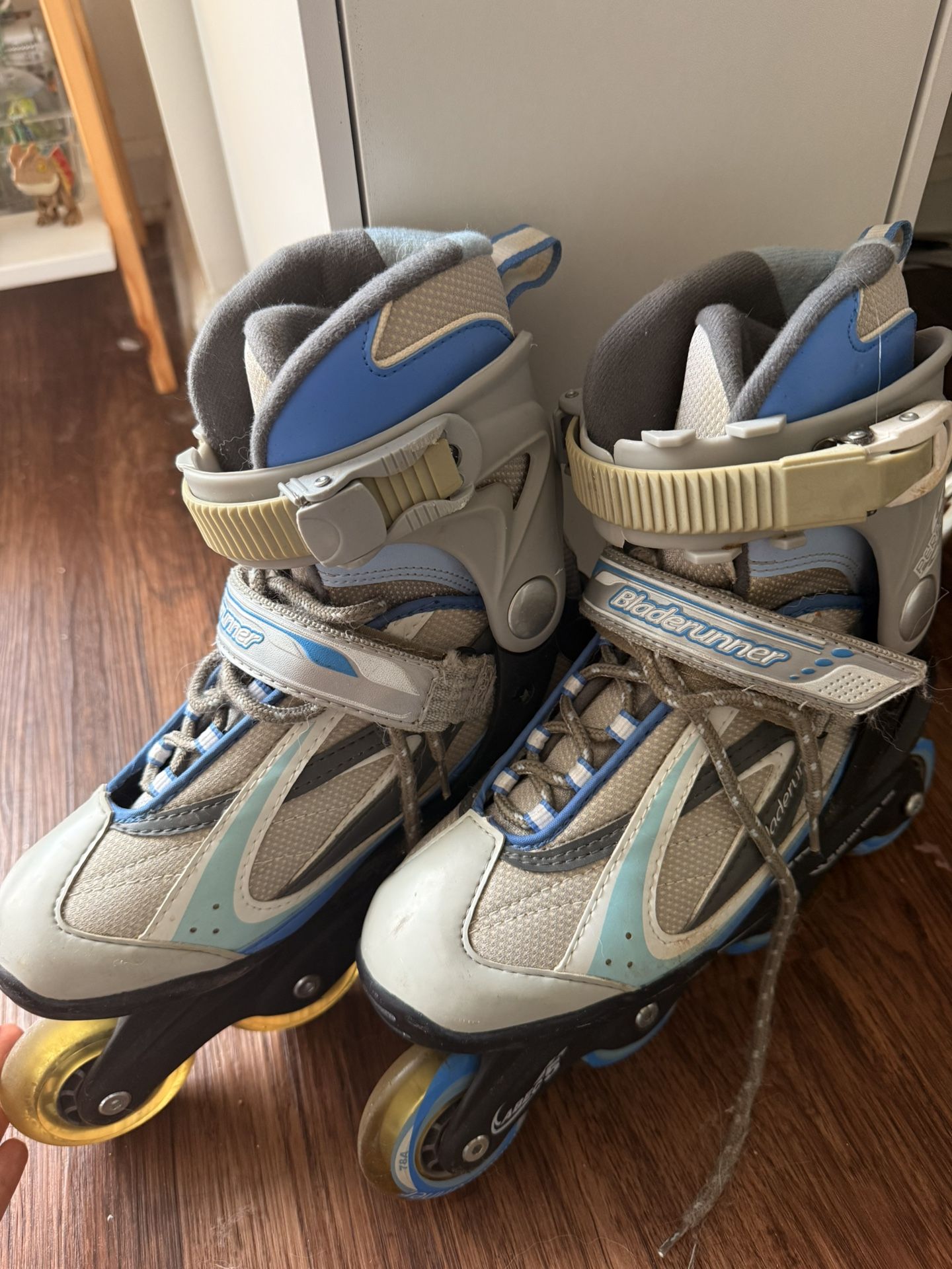 bladerunner roller blades