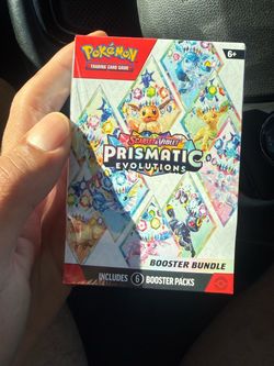 Pokémon Scarlet & Violet Prismatic Evolutions Booster Bundle