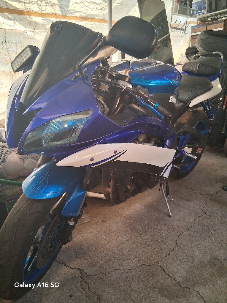 2006 Yamaha R6