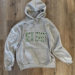 Woman’s New Jersey Sweatshirt Size Small
