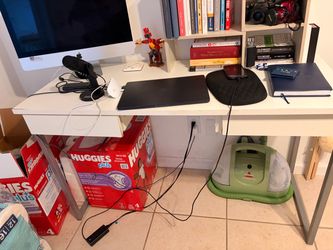 White Desk