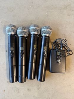 Shure SM58 Wireless Handheld Microphones – Set of 4