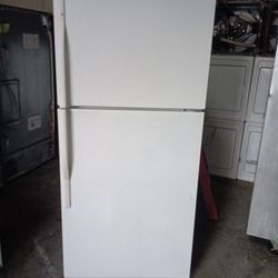 Refrigerator Kenmore Everything Is And Good Working Condition 3 Months Warranty Delivery And Install 
