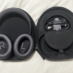 Bose Noise Cancelling Headphones 700