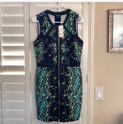 Beautiful Bebe dress size Medium New with tags