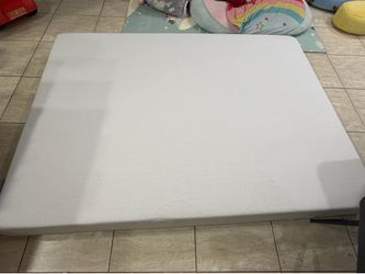 Queen foam 8” mattress