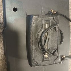 Black Purse 