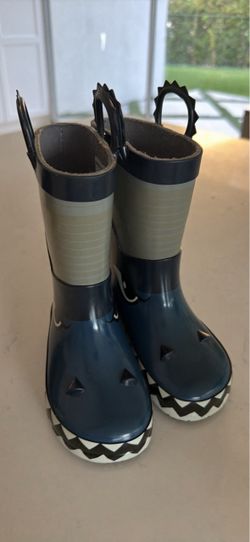 Kids rain boots