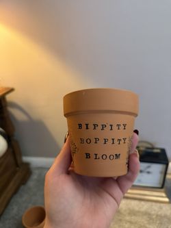 Bippity Boppity Bloom Plant Pot