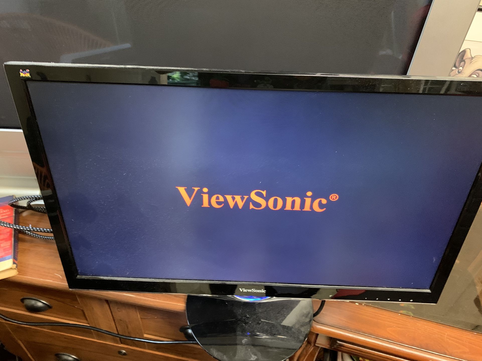 (2) PC Monitors / Computer Monitors Tested