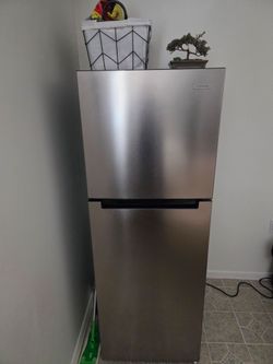 VISSANI Fridge
