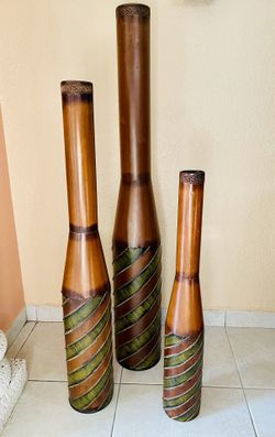 Floor Vase Set/ Set de Búcaros de piso 