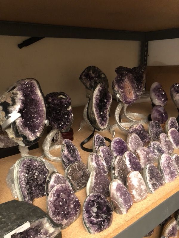 Crystals , amethyst , Citrine , quartz, rose quartz, labradorite, Fluorite,and more