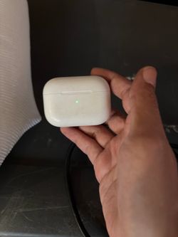 Apple AirPods 2nd Generation