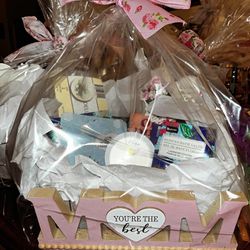Mother’s Day Spa basket