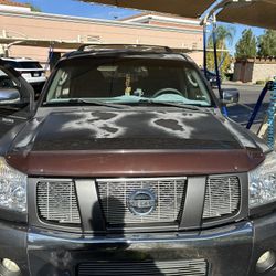 2006 Nissan Armada. 