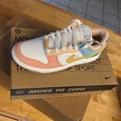 Nike Dunk Low SE Sz 7w