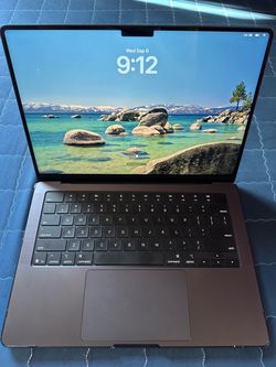 MacBook Pro M5