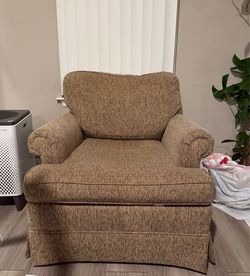 Free armchair!