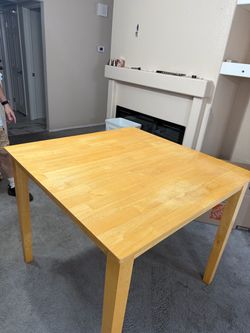 Kitchen high top table