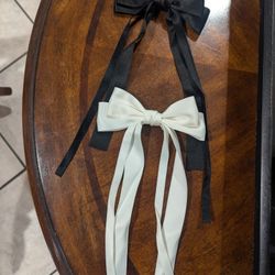 Black/ Cream Bow Clips, $5 For Both Together, New 