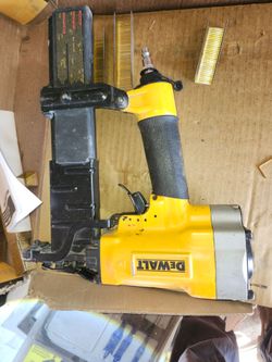 DEWALT Pneumatic Staple Gun Nailer