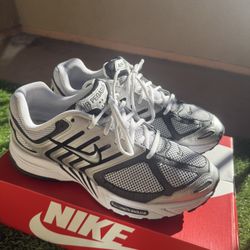 Nike Air Pegasus 2005 "Metallic Silver" - Men’s 11.5 (Worn 3x)