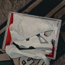 Jordan 4 Retro White Cement Size 10.5 Men 