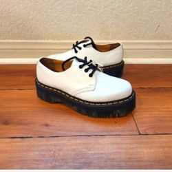 Dr Martens Multiple Sizes Read Below