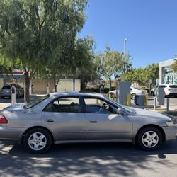 2000 Honda Accord