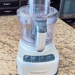 🥗 Cuisinart Food Processor – $20 (Pickup Only)