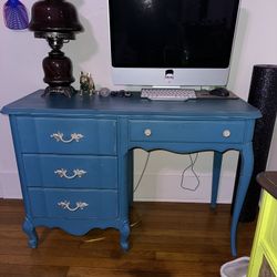 French Provincial Desk Or Vanity