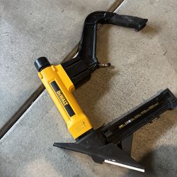 Dewalt Floor nailer