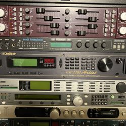 Digi Tech 2101 Artist Guitar Tube Pre Multi Effects 