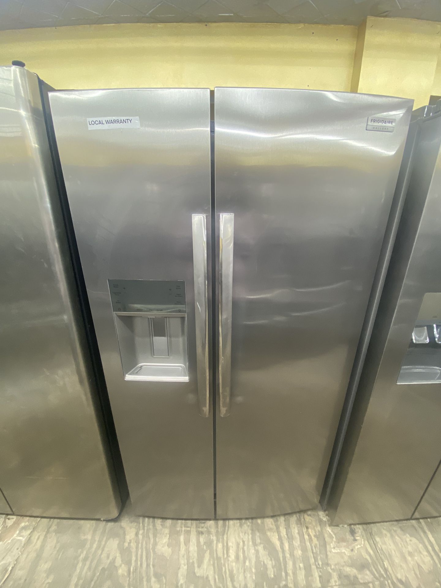 Frigidaire Gallery 36” Stainless Steel Side By Side