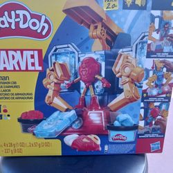 Play Doh Marvel Iron Man