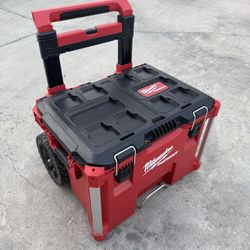 Milwaukee Packout Rolling Tool Box