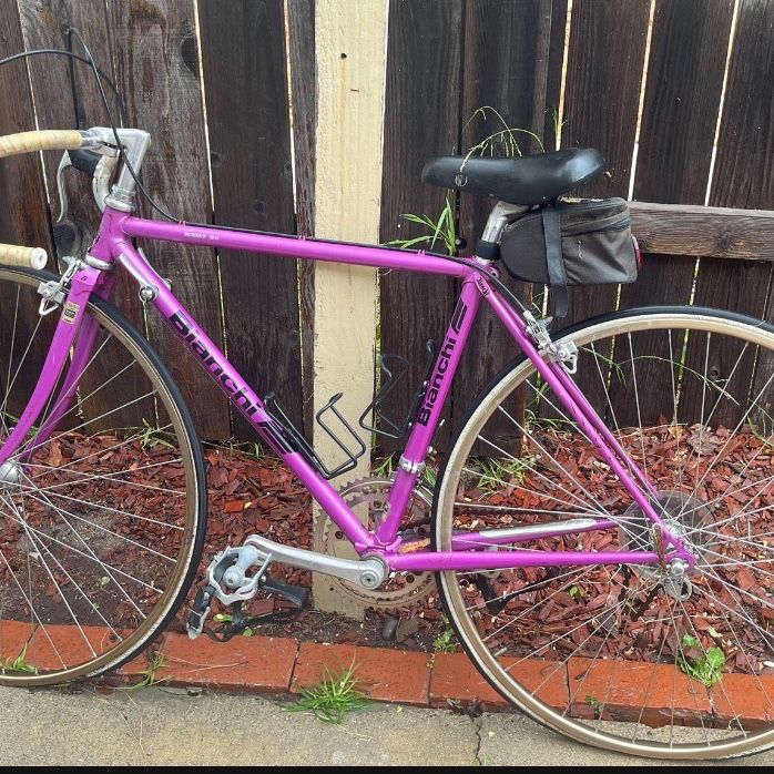 1980s bianchi road bike Strada LX, 61cm Vintage Bike, White What is this mid-to-late 80s