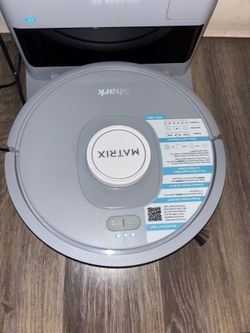 Shark robot vacuum