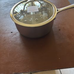 Hermosa Ollita De 3 Cuartos 