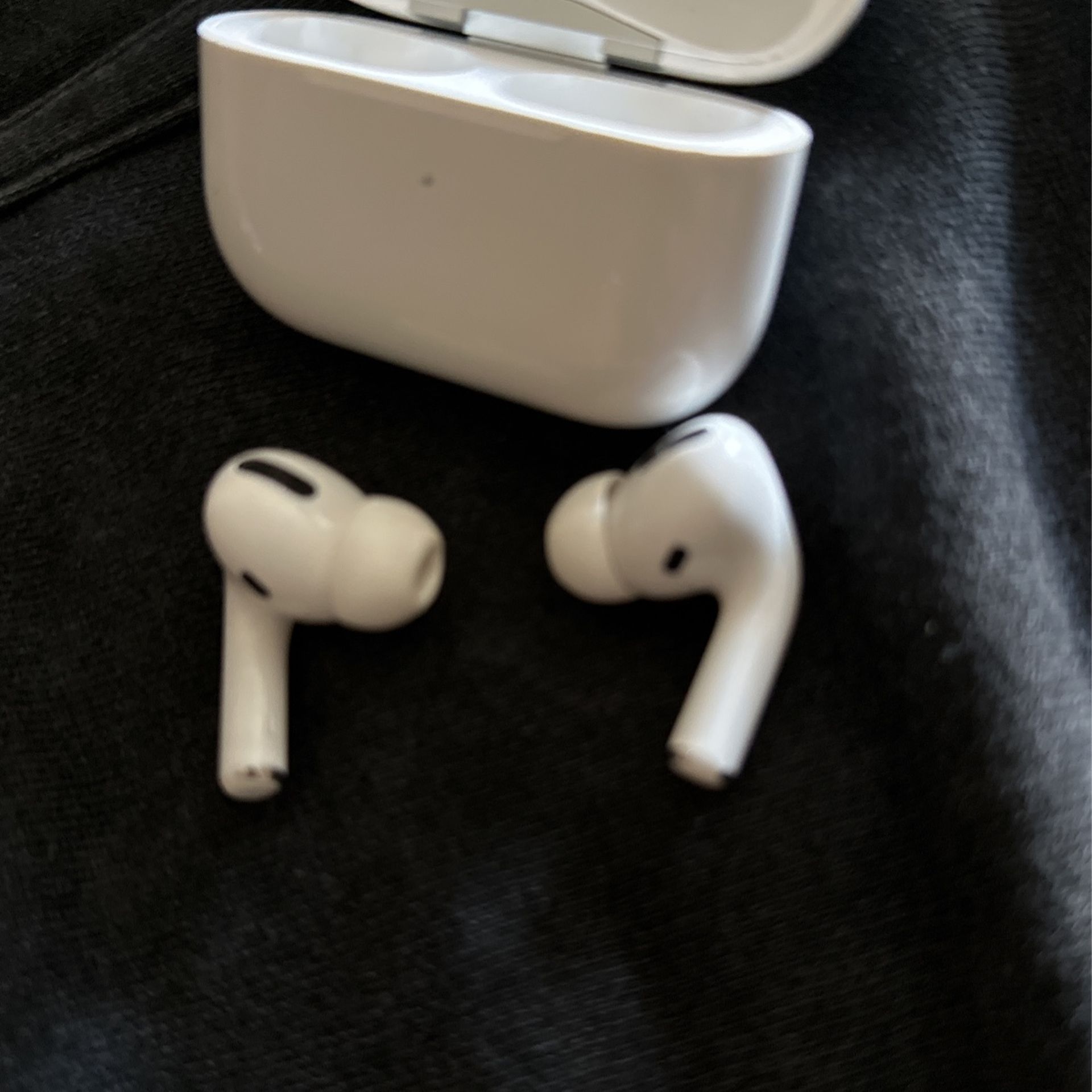 Apple AirPod Pros 2nd Generation