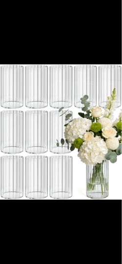Tables centerpiece vases