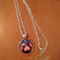 BRAND NEW IN PACKAGE WOMEN'S GIRL'S UNICORN ROUND DOME PENDANT SILVER CHAIN LINK 18" NECKLACE W/EXTENDER 